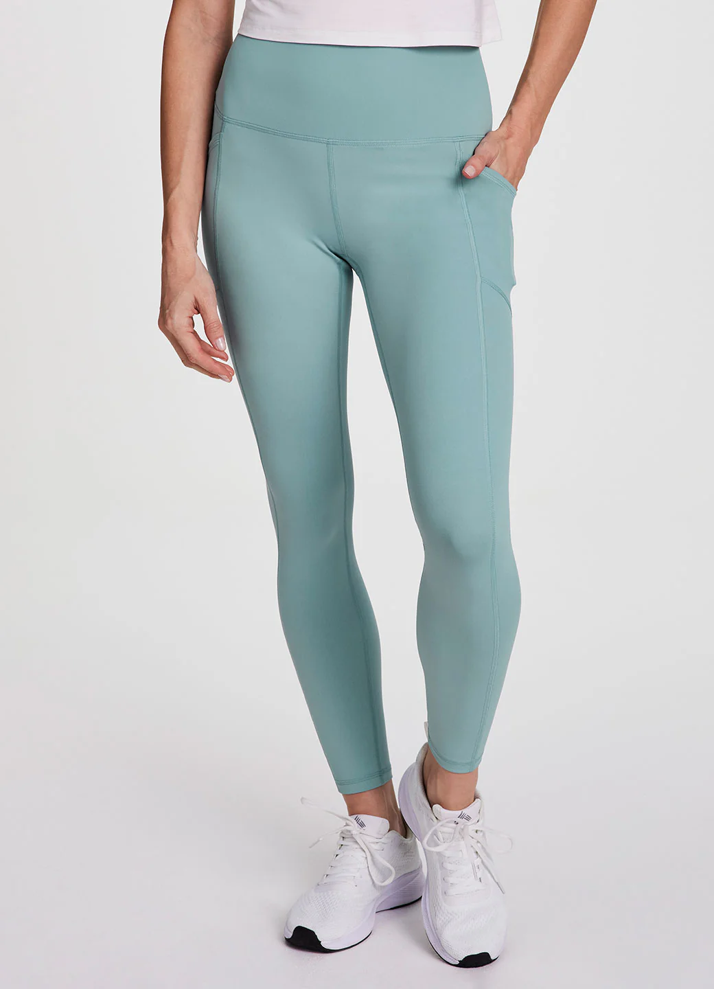 Tech Flex Ultra Hold Legging - Image 4