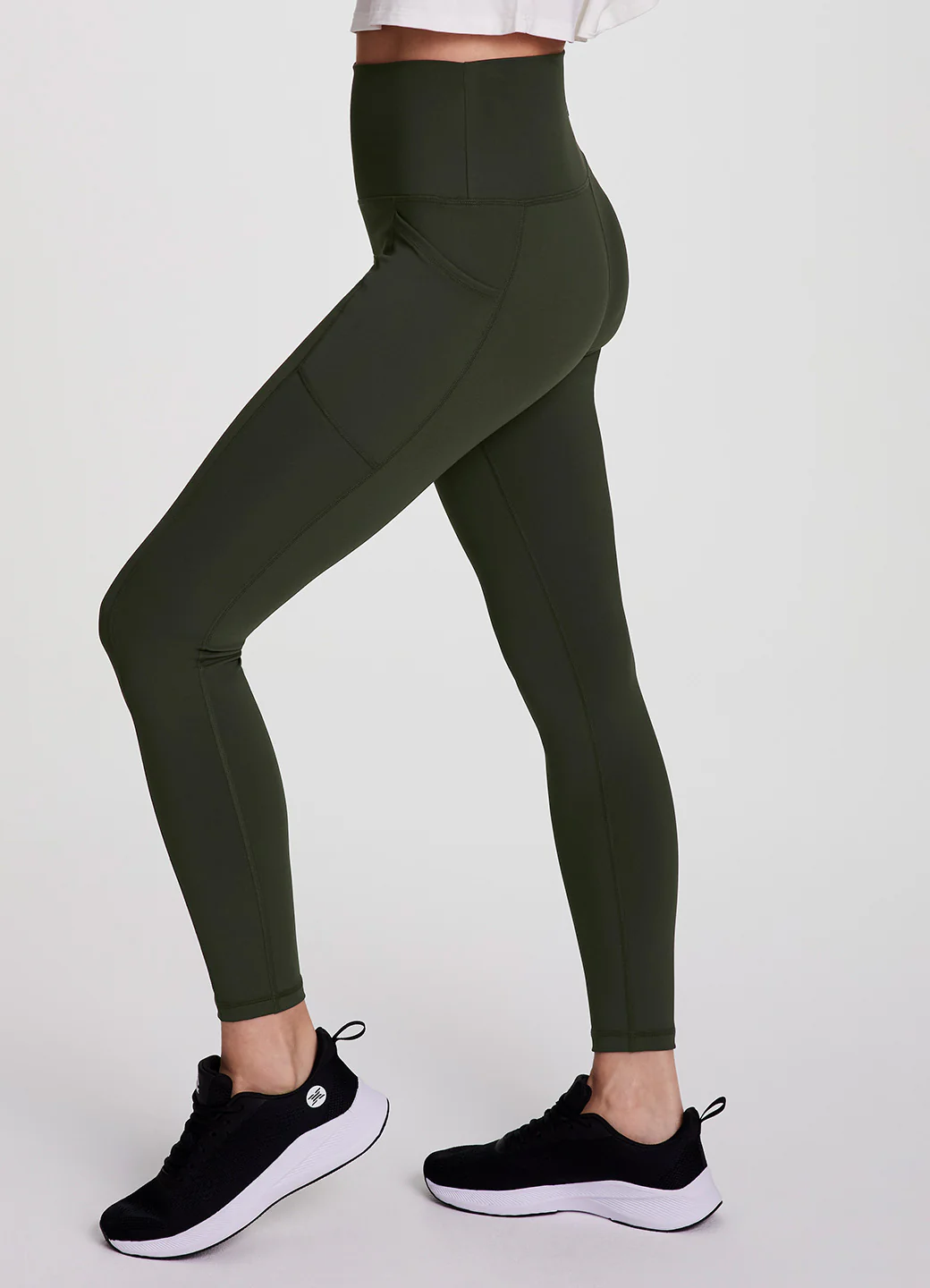 Tech Flex Ultra Hold Legging - Image 9