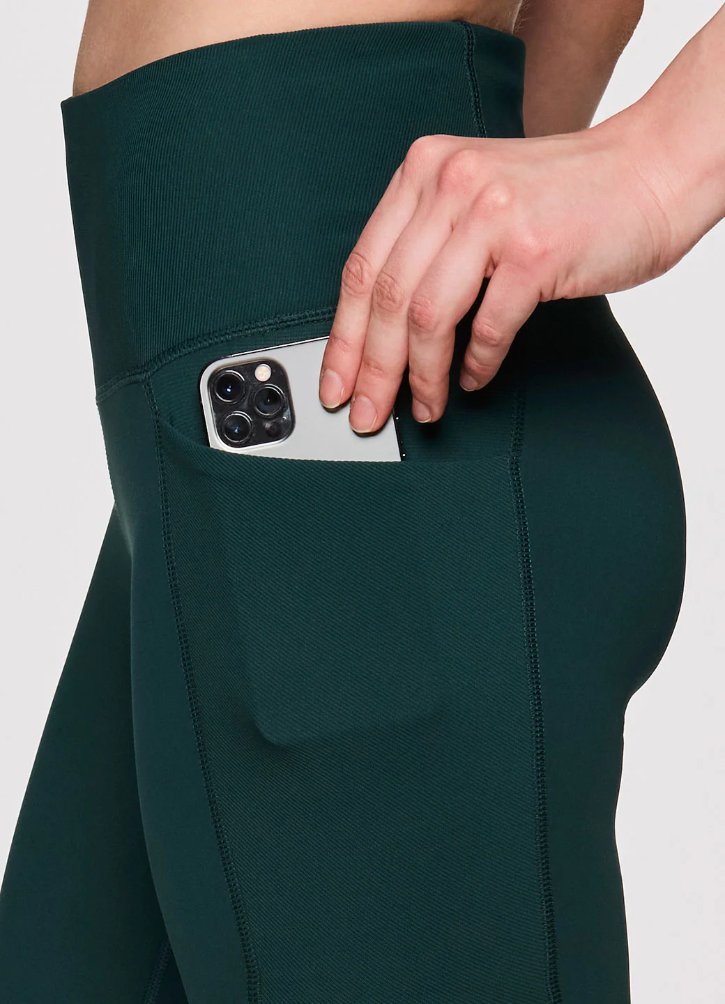 Ultra Hold Novelty 7/8 Legging - Image 8
