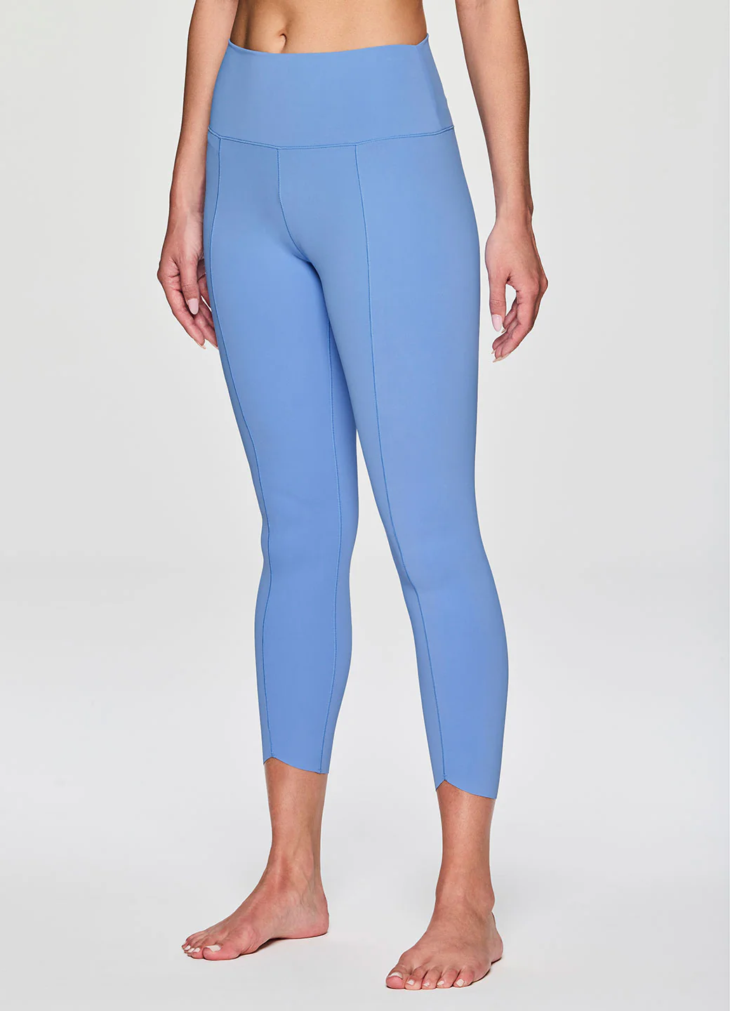 Ultra Hold Tulip 7/8 Legging - Image 9