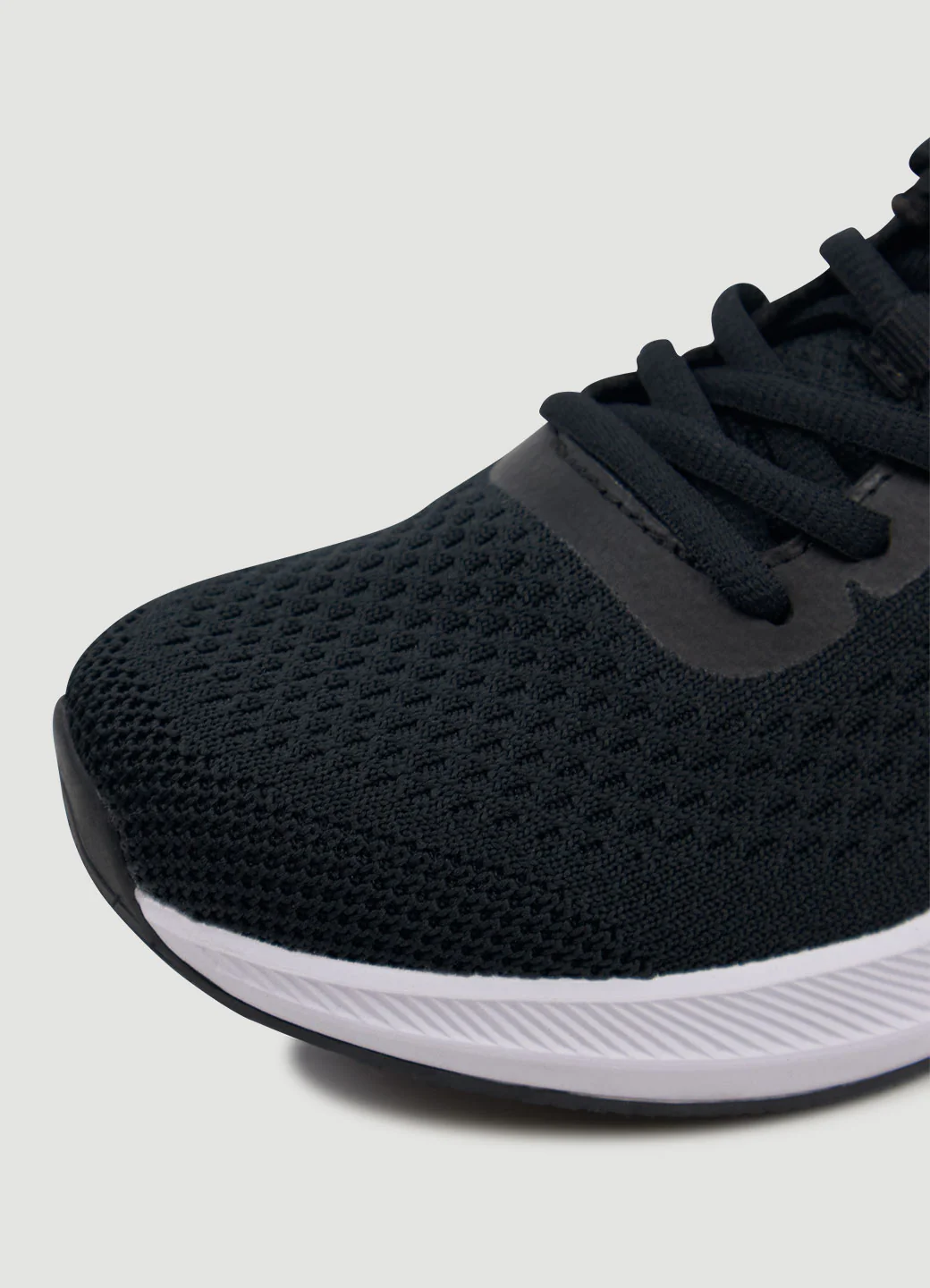 Unisex X-Knit Training Shoe - Image 17