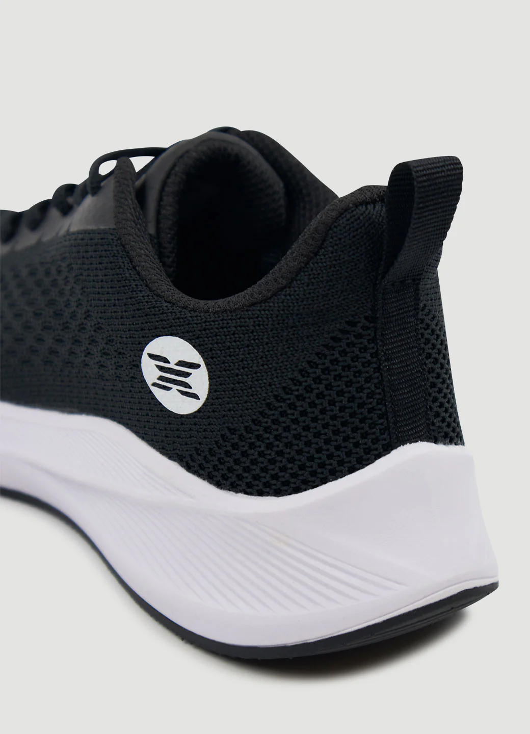 Unisex X-Knit Training Shoe - Image 18