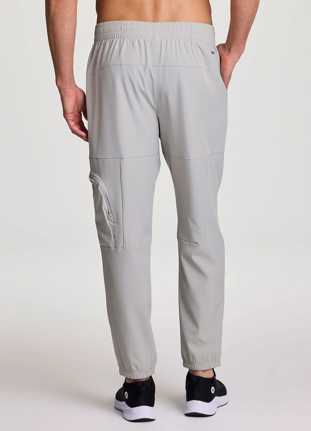Venture Zip Pocket Jogger - Image 7