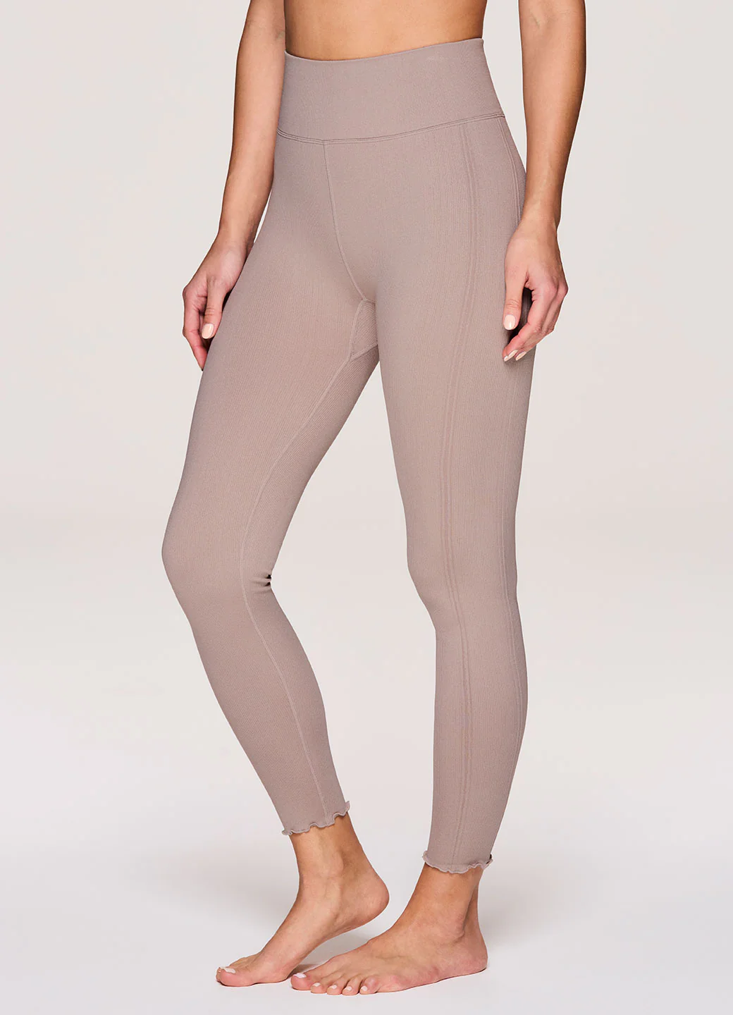 Zen Ribbed Seamless 7/8 Legging - Image 10